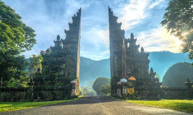 Bali, Indonezia – Paradisul Tropical