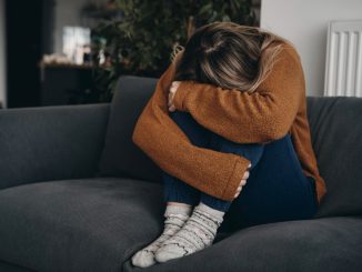 Semne că ai nevoie de psihoterapie pentru depresie și cum să faci primul pas