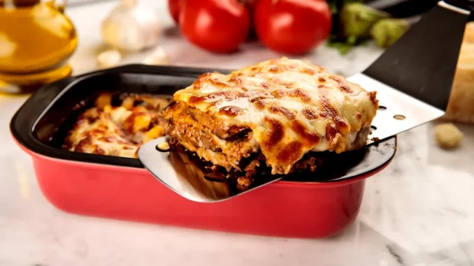 Musaca de post cu cartofi și ciuperci — gustoasă, simplă și rapidă