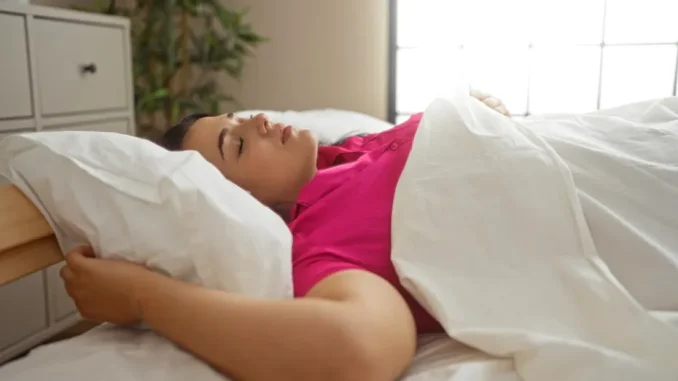 De ce multe tradiții recomandă să eviți să dormi cu capul spre nord