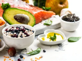 Dieta pentru inimă: ce să mănânci și ce să eviți pentru un sistem cardiovascular sănătos