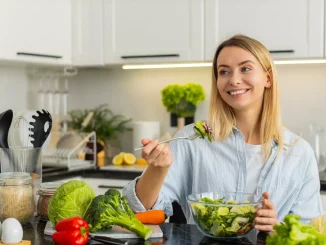 Alimentele care te ajută să te hidratezi mai bine. Ce să pui în farfurie în zilele călduroase