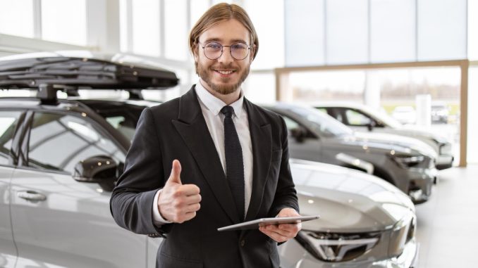Cum să estimezi dacă amanetul auto este o soluție potrivită pentru situația ta financiară